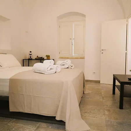 Palazzo Lorizzo - Nel Cuore Di Ostuni Exterior photo
